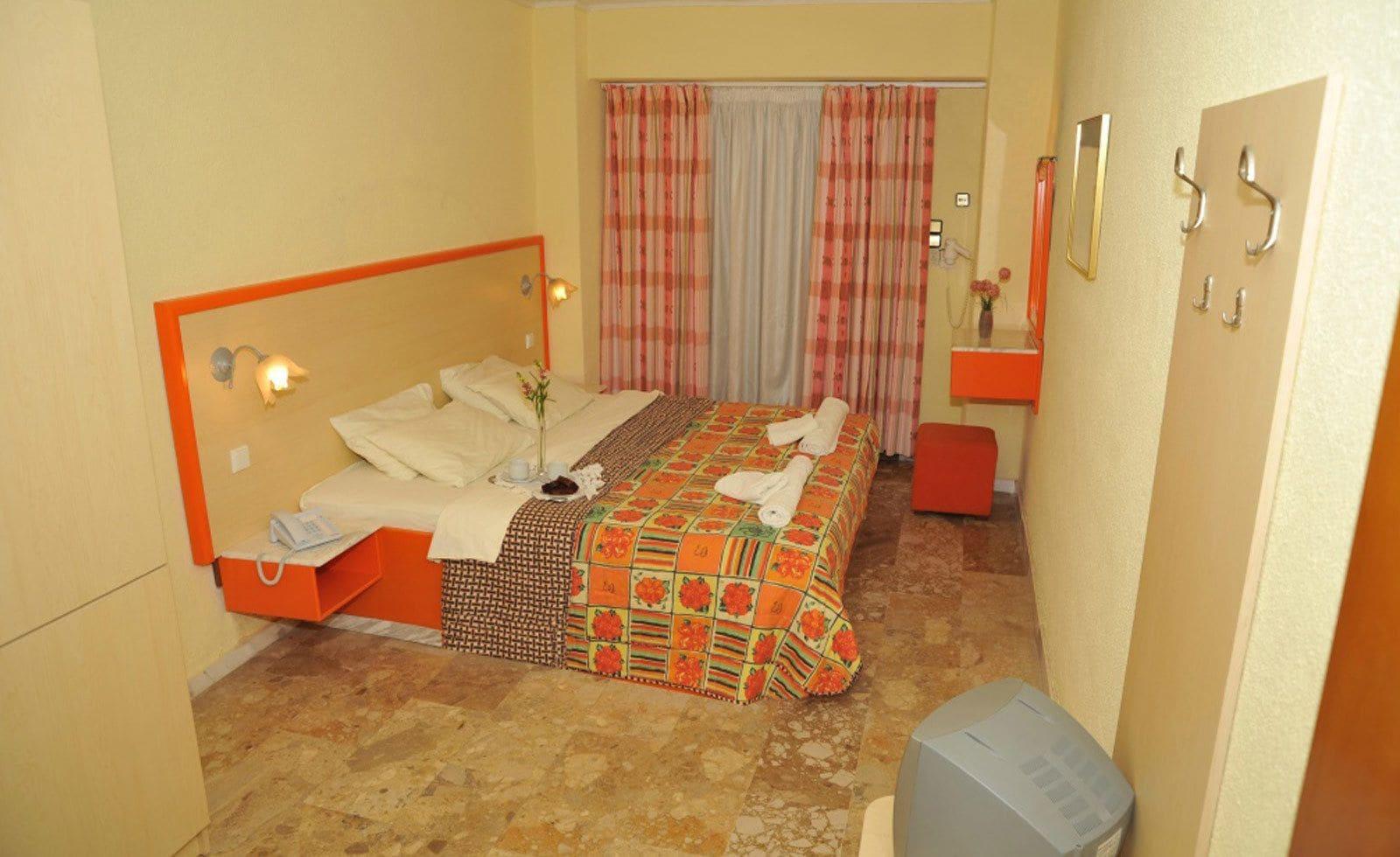 Olympic Kosma Hotel Hanioti Bagian luar foto