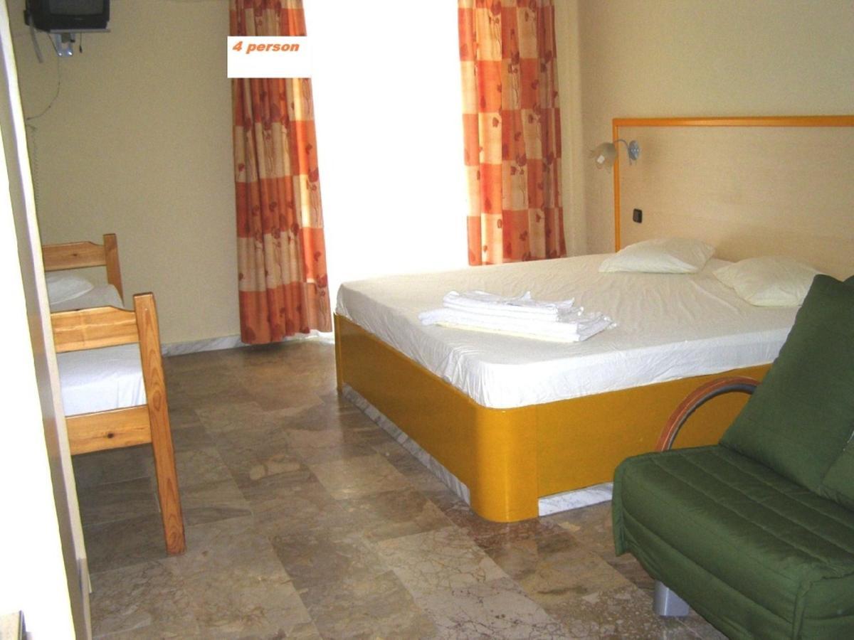 Olympic Kosma Hotel Hanioti Ruang foto