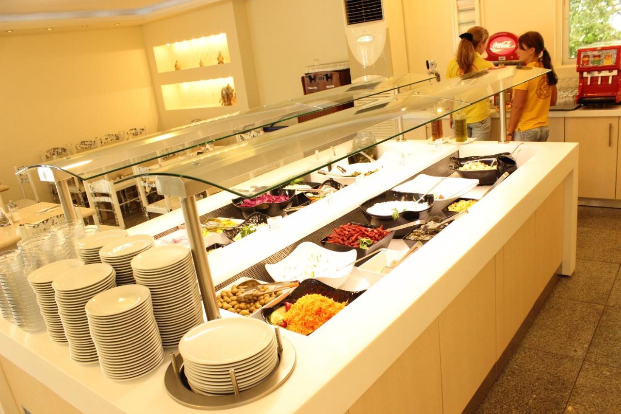 Olympic Kosma Hotel Hanioti Bagian luar foto